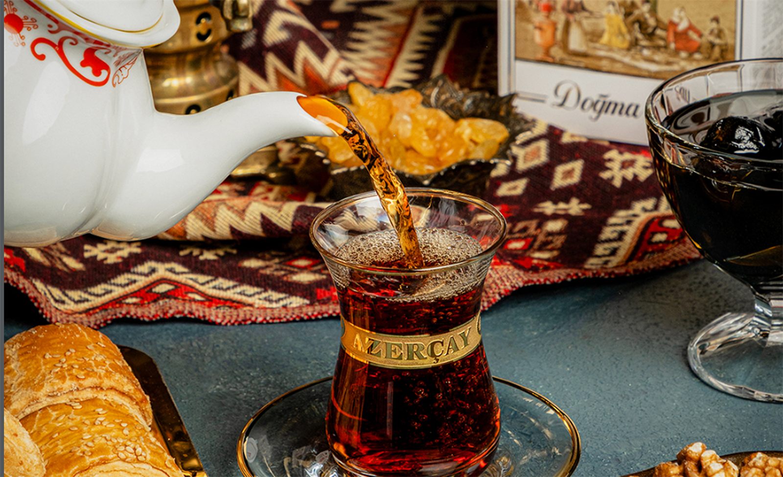 Azərbaycan çay süfrəsi